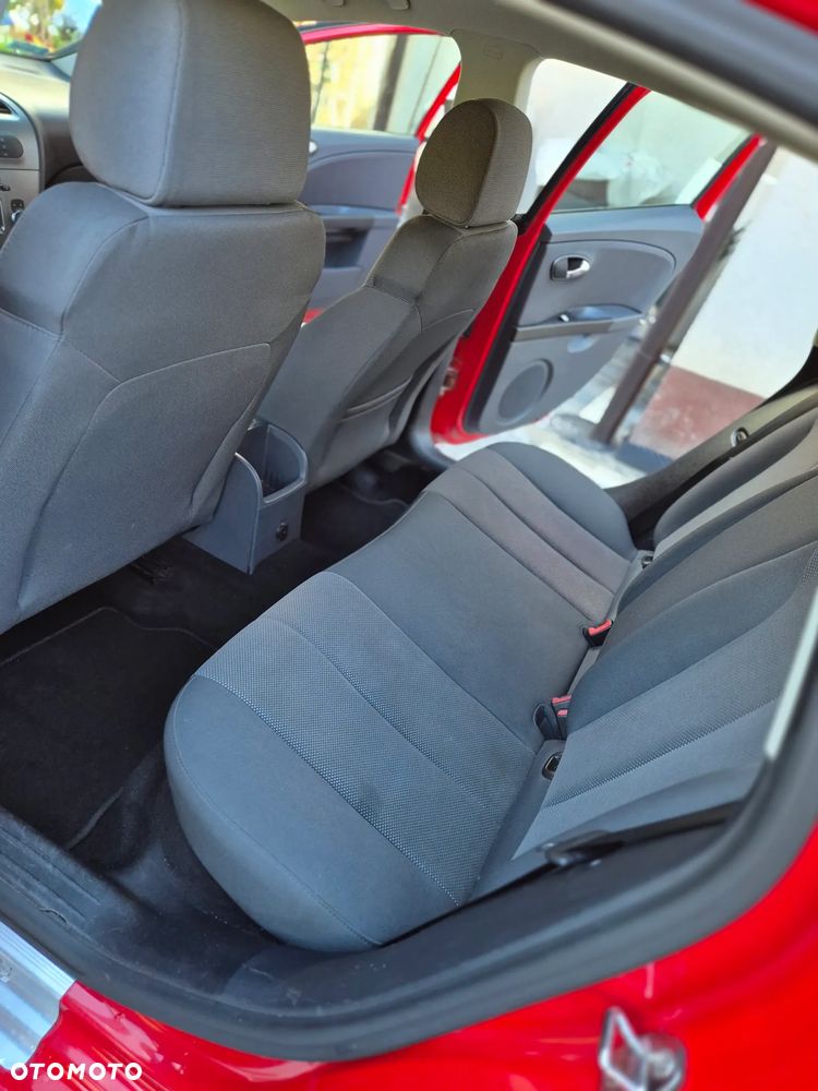 Seat Leon 1.6 Style - 11