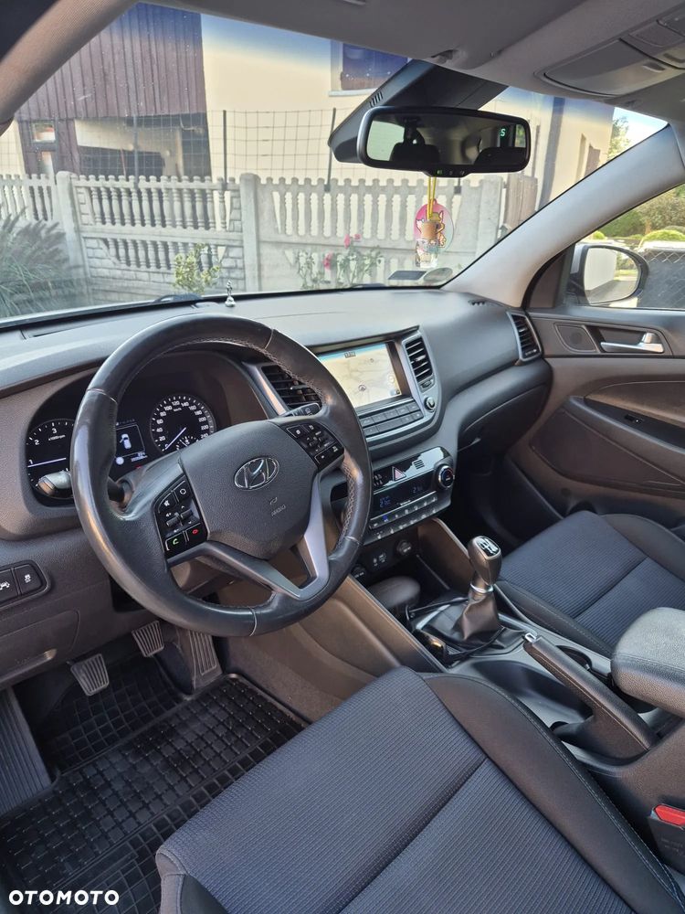 Hyundai Tucson - 10