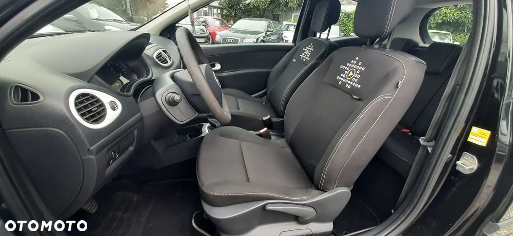 Renault Clio - 34