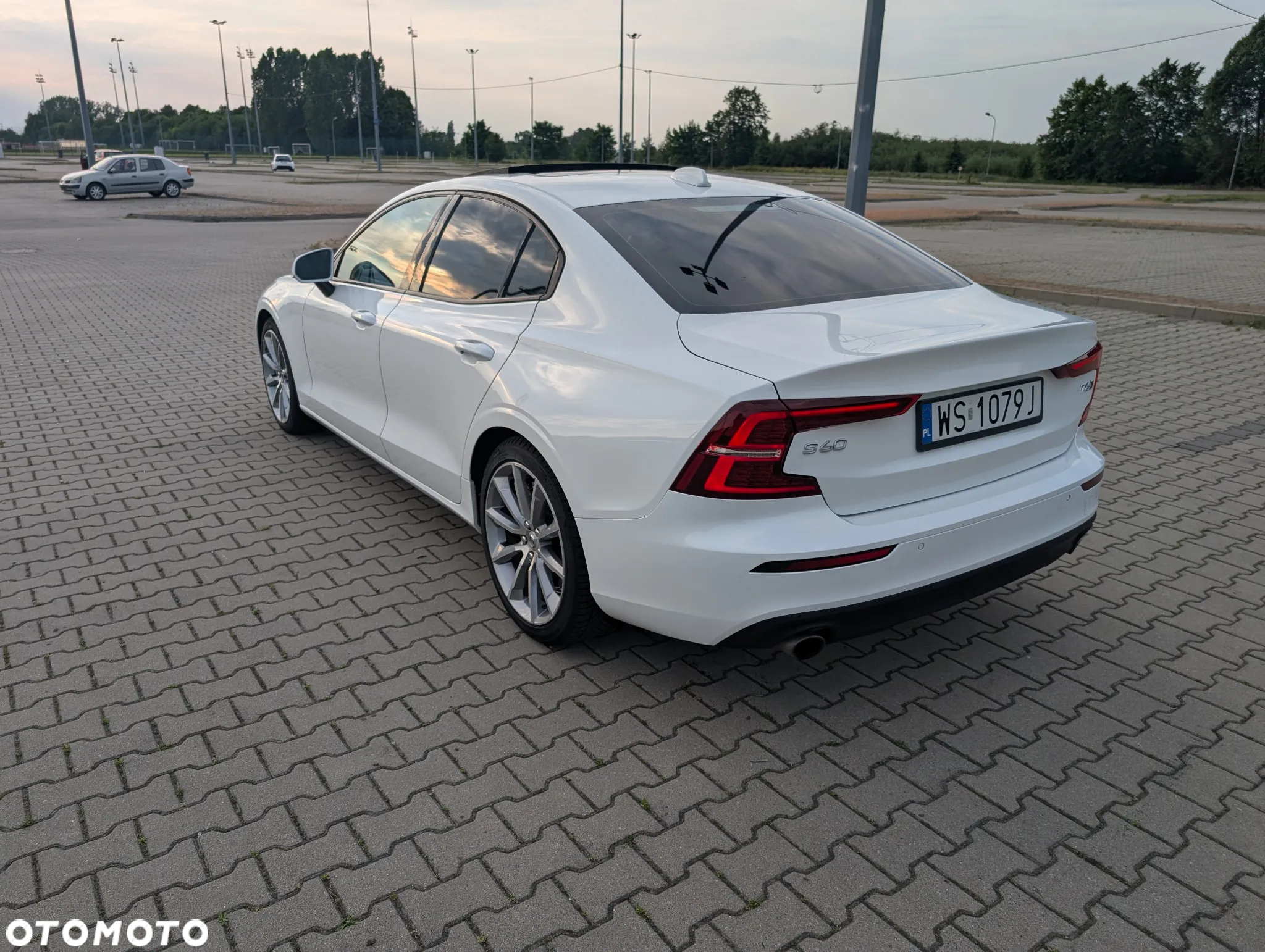 Volvo S60 T6 AWD Momentum Pro - 12