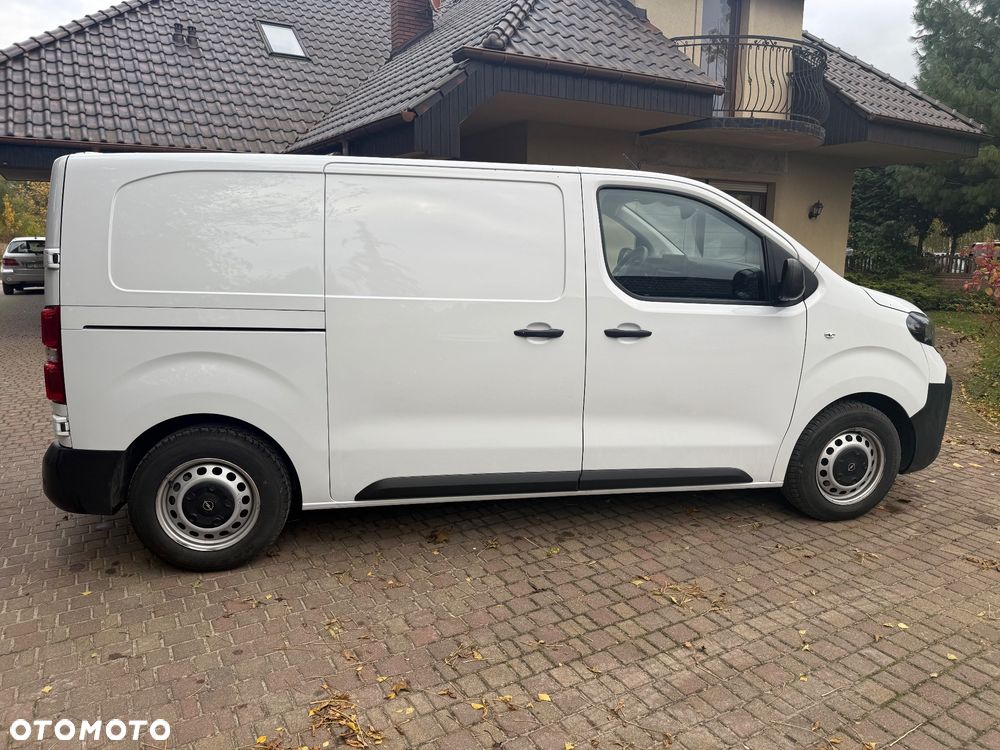 Opel VIVARO - 11