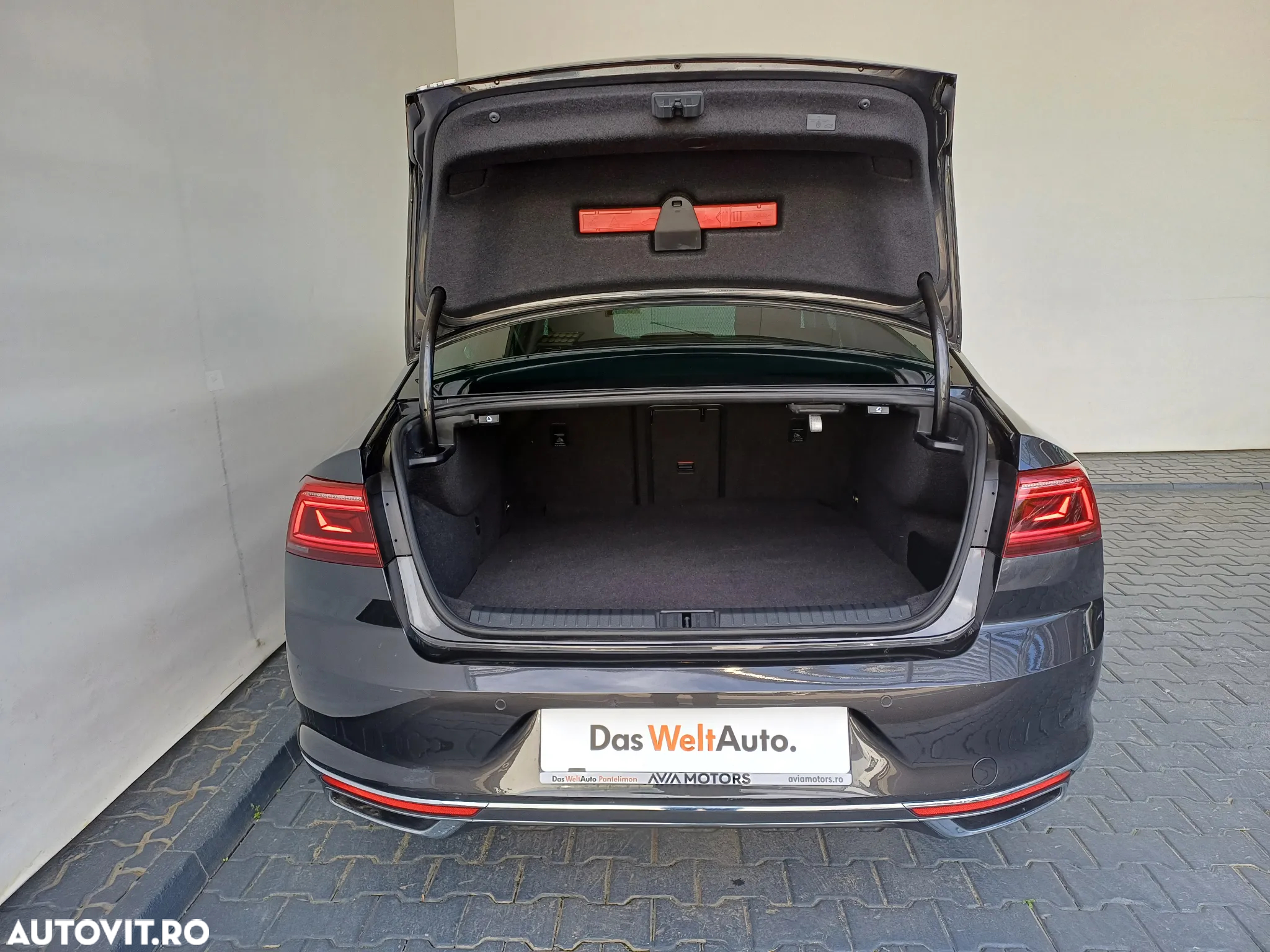 Volkswagen Passat 1.5 TSI DSG PHEV Business - 40