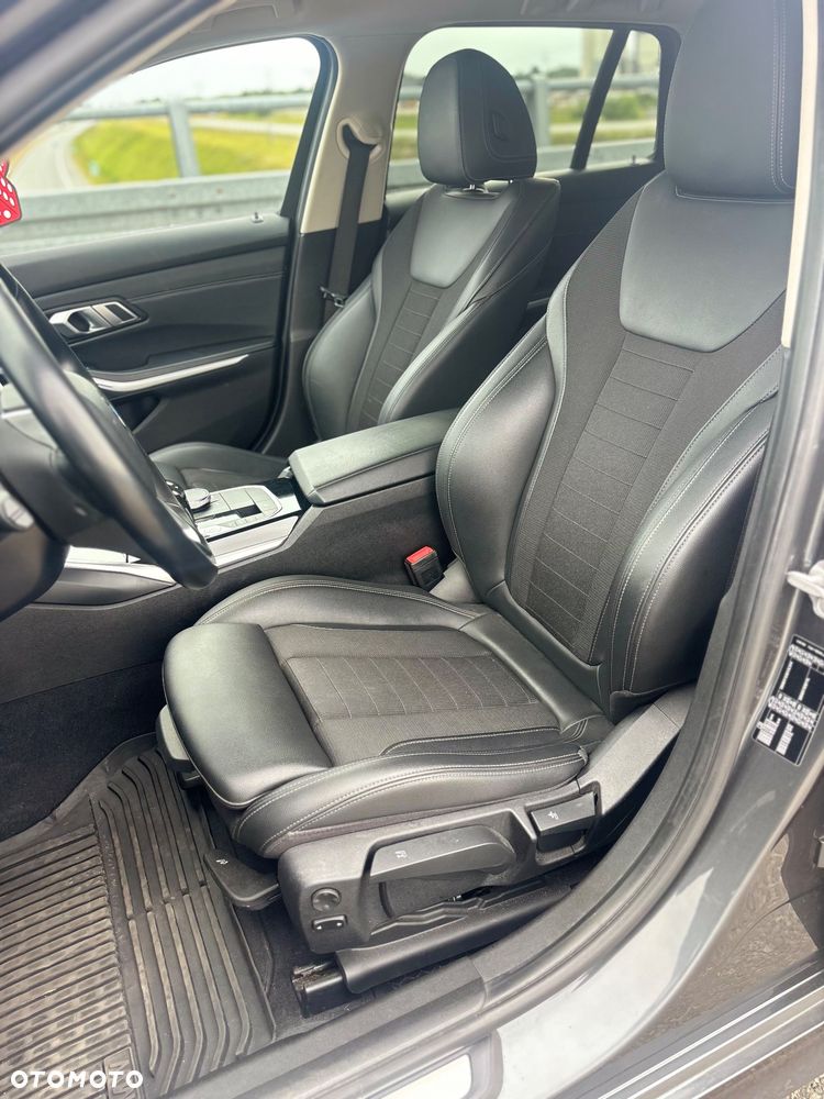 BMW Seria 3 318d Sport Line Shadow - 18