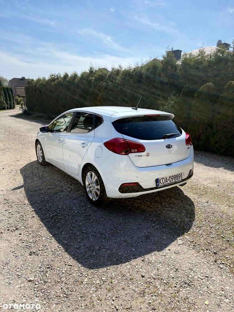 Kia Ceed 1.4 CVVT Dream Team Edition - 7