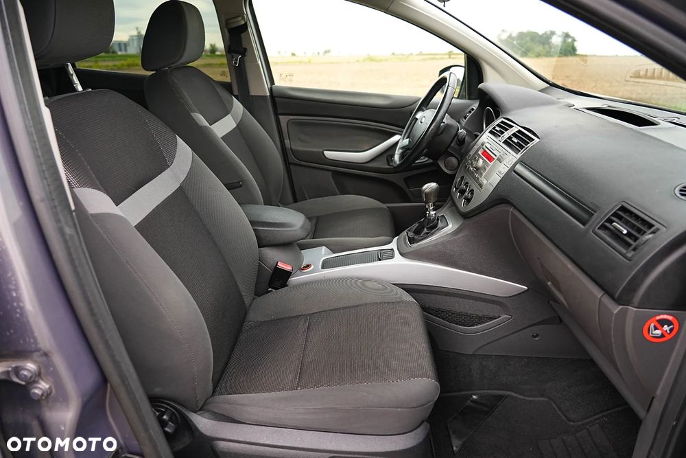 Ford Kuga 2.0 TDCi 2x4 Champions Edition - 17