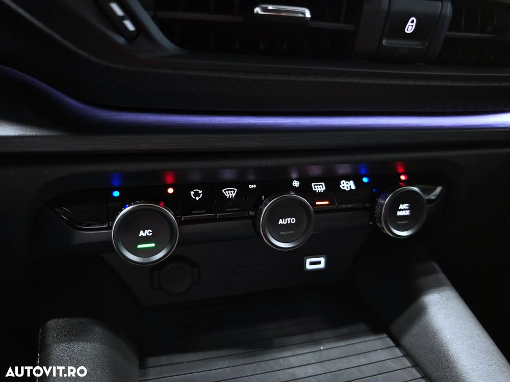 Citroën C5 X 1.2 PureTech 130 S&S EAT8 Shine - 26