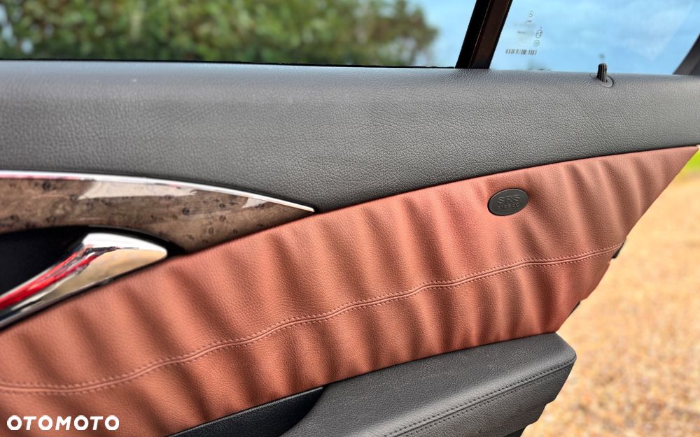 Mercedes-Benz Klasa E 500 4-Matic Avantgarde - 12