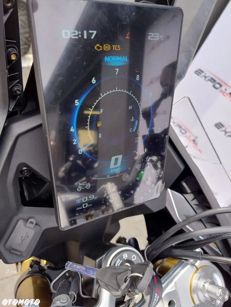 VOGE 800 Rally - 12