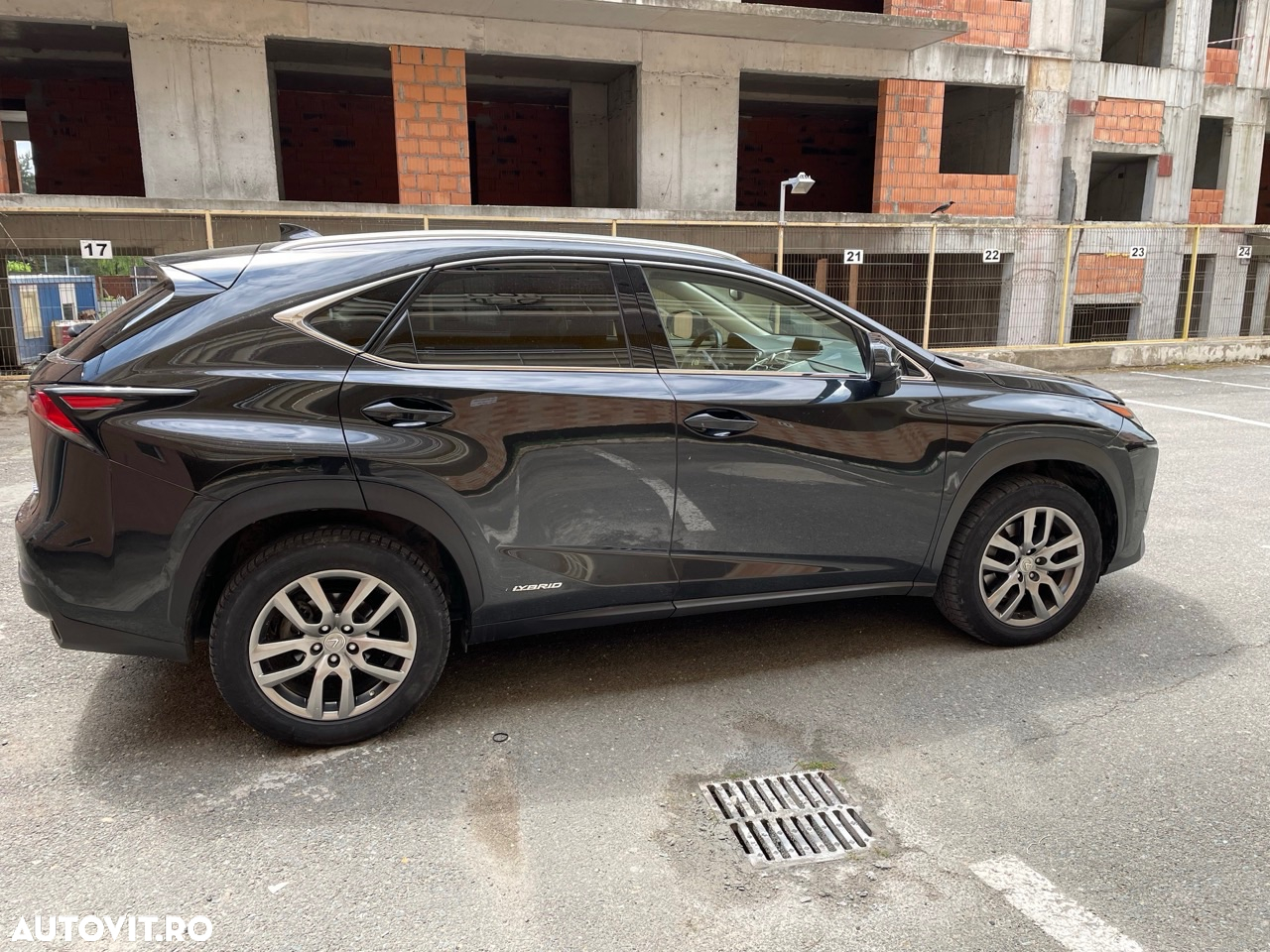 Lexus Seria NX 300h Luxury - 3