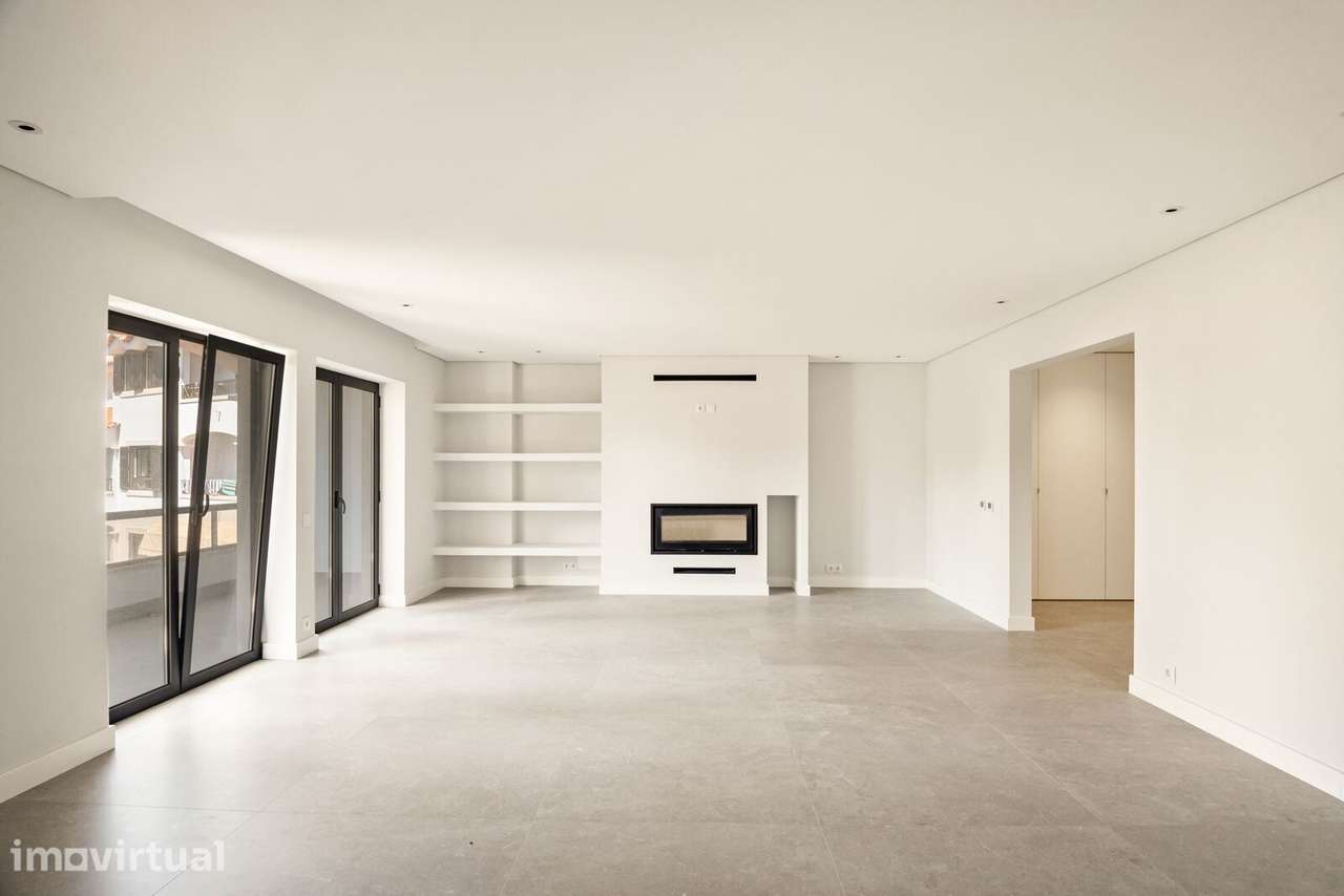 Apartamento T4 com estacionamento, Monte Estoril, Cascais - Grande imagem: 4/51