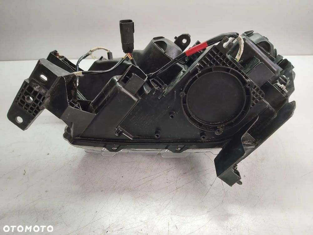 Lampa prawa reflektor Ford Ranger 3 III Lift 2015- - 9