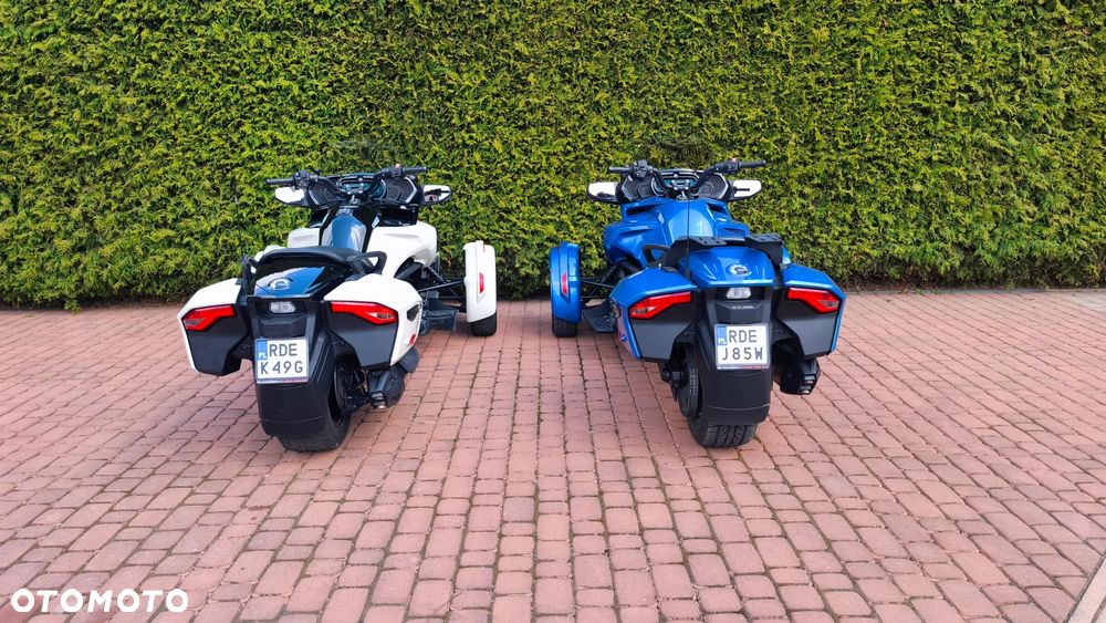 Can-Am Spyder - 8