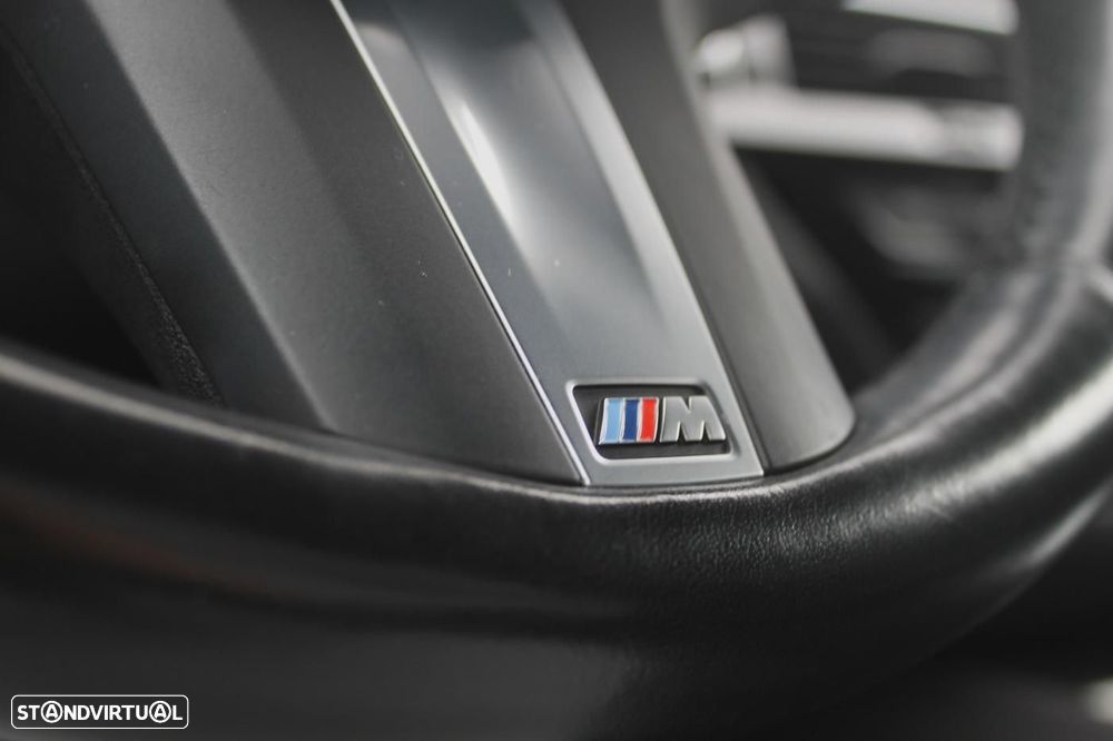 BMW 530 e Pack Desportivo M - 34