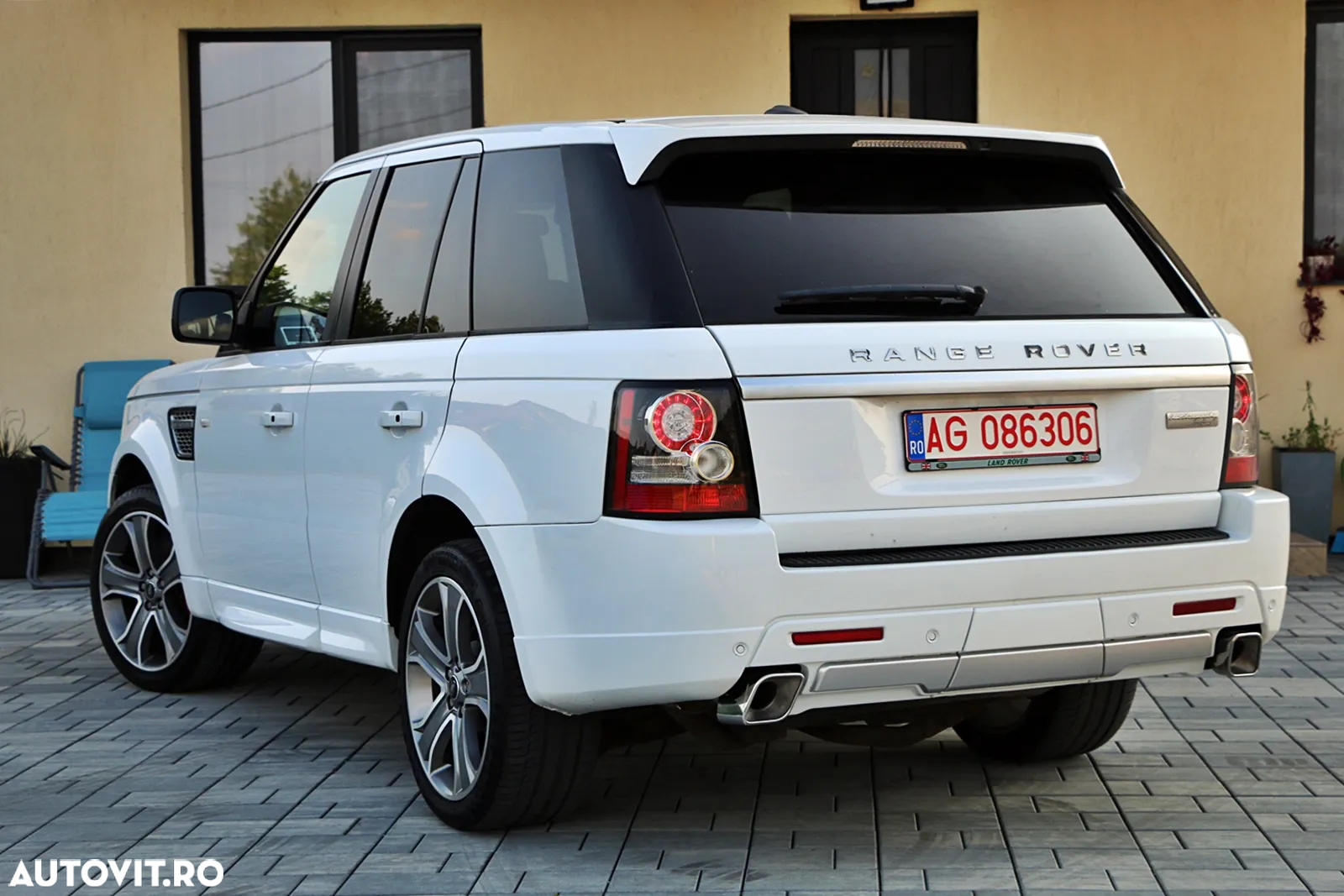 Land Rover Range Rover Sport 3.0 SDV6 Autobiography - 3