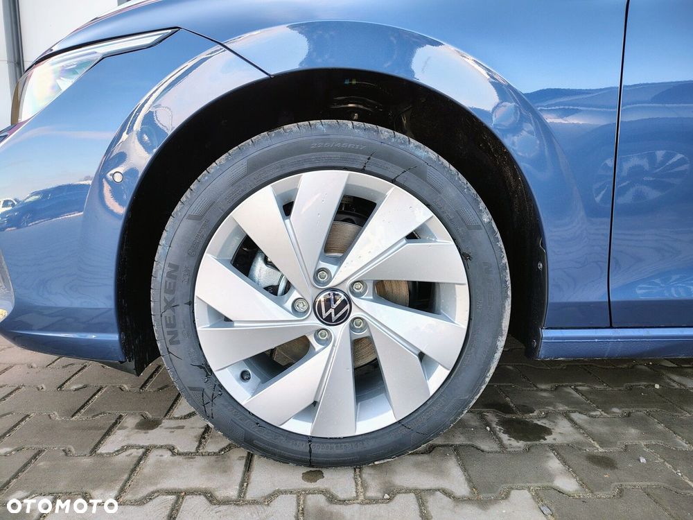 Volkswagen Golf Variant - 10