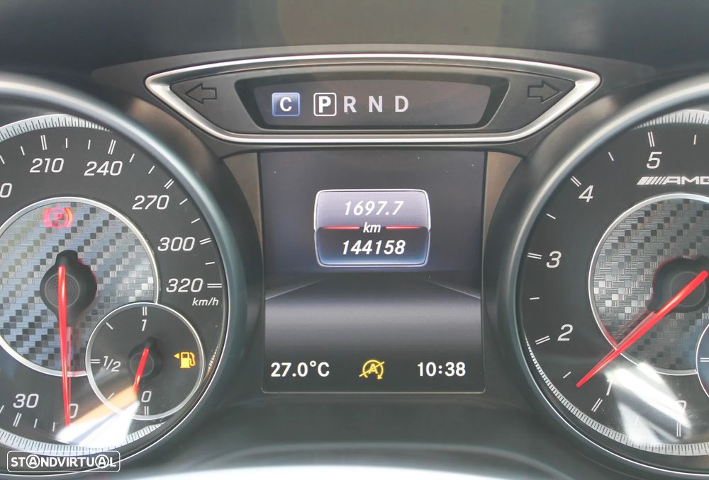 Mercedes-Benz A 45 AMG 4Matic Speedshift 7G-DCT - 8