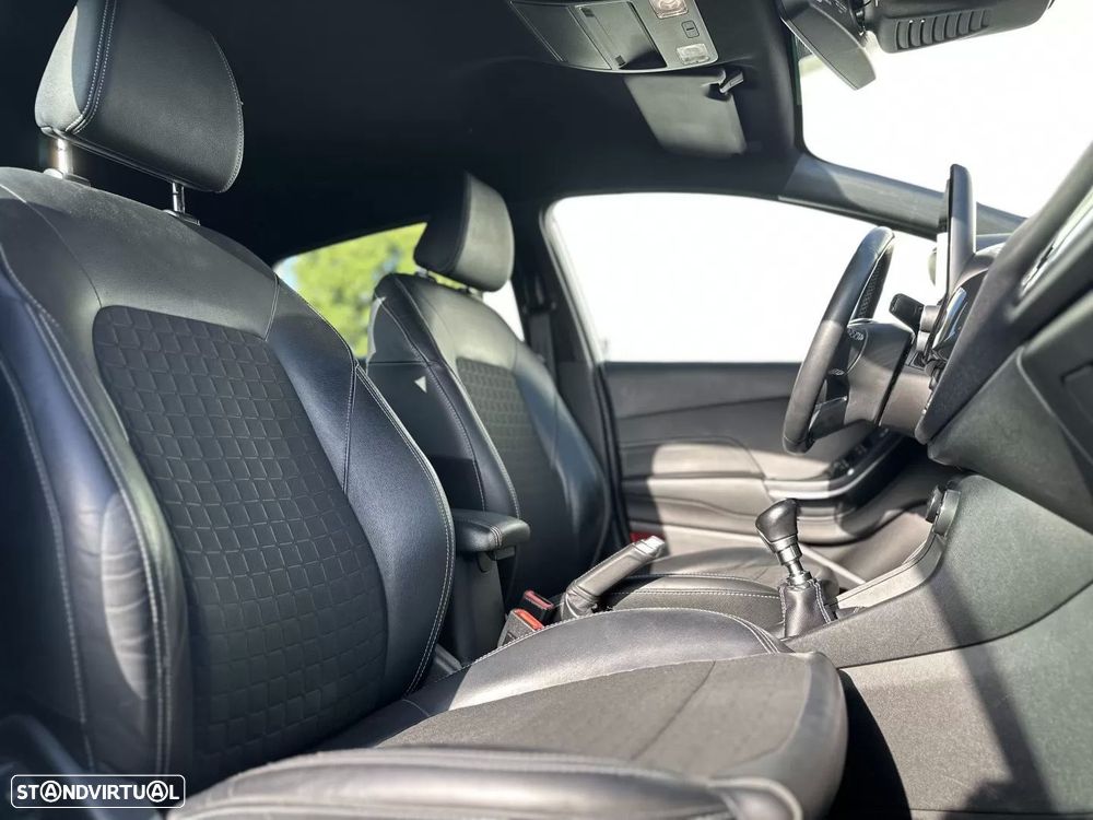 Ford Fiesta 1.0 EcoBoost Active+ - 19
