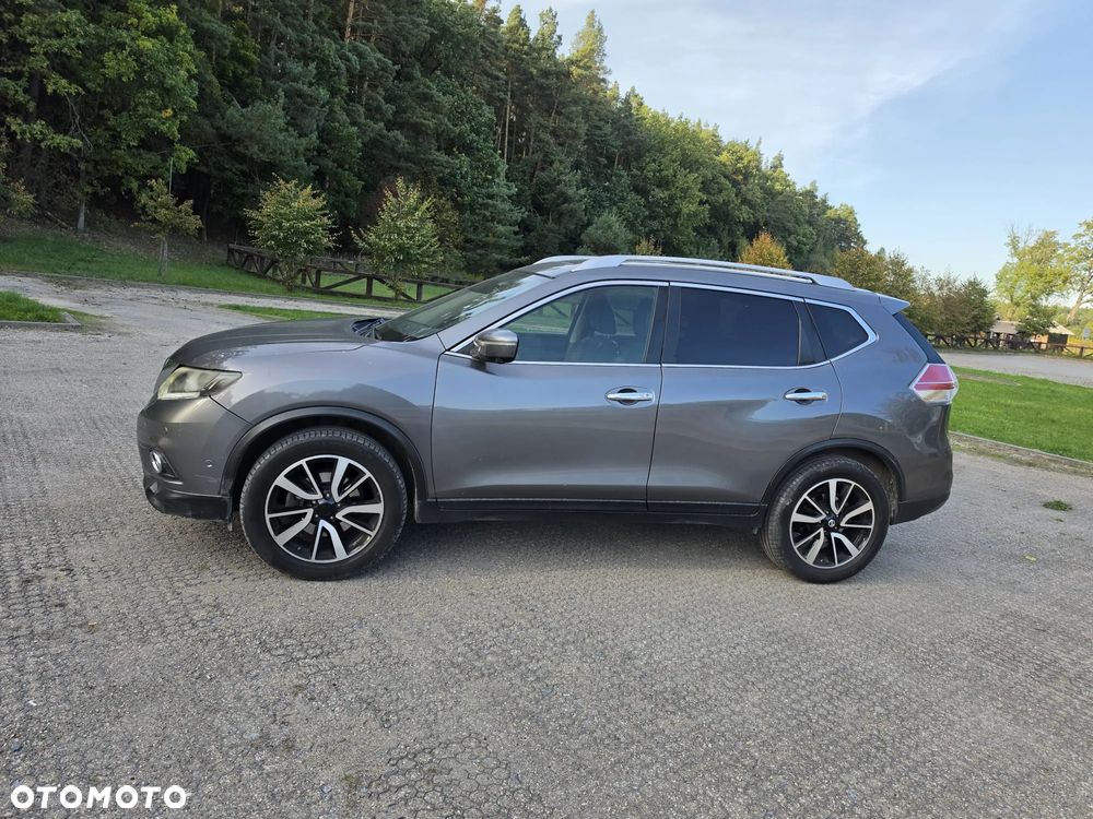Nissan X-Trail 2.0 dCi ALL-MODE 4x4i Xtronic Tekna - 2