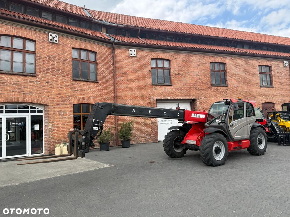 Manitou MT835 ST3B - 9