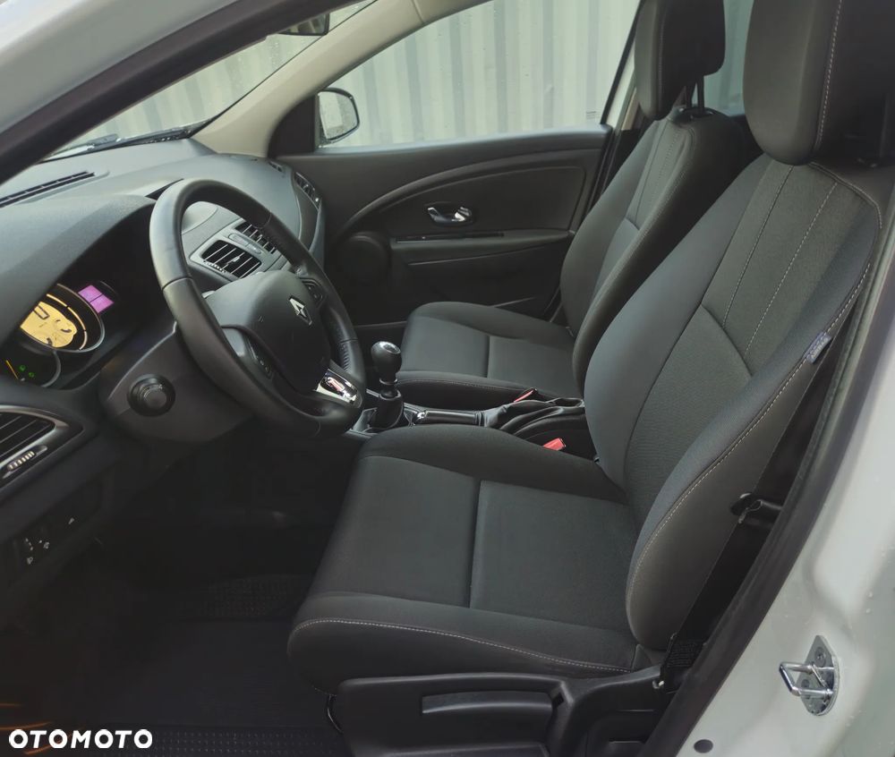 Renault Megane 1.6 16V 110 Authentique - 9