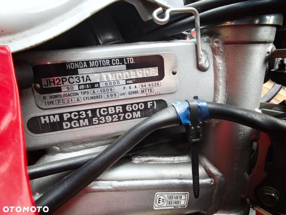 Honda CBR - 8