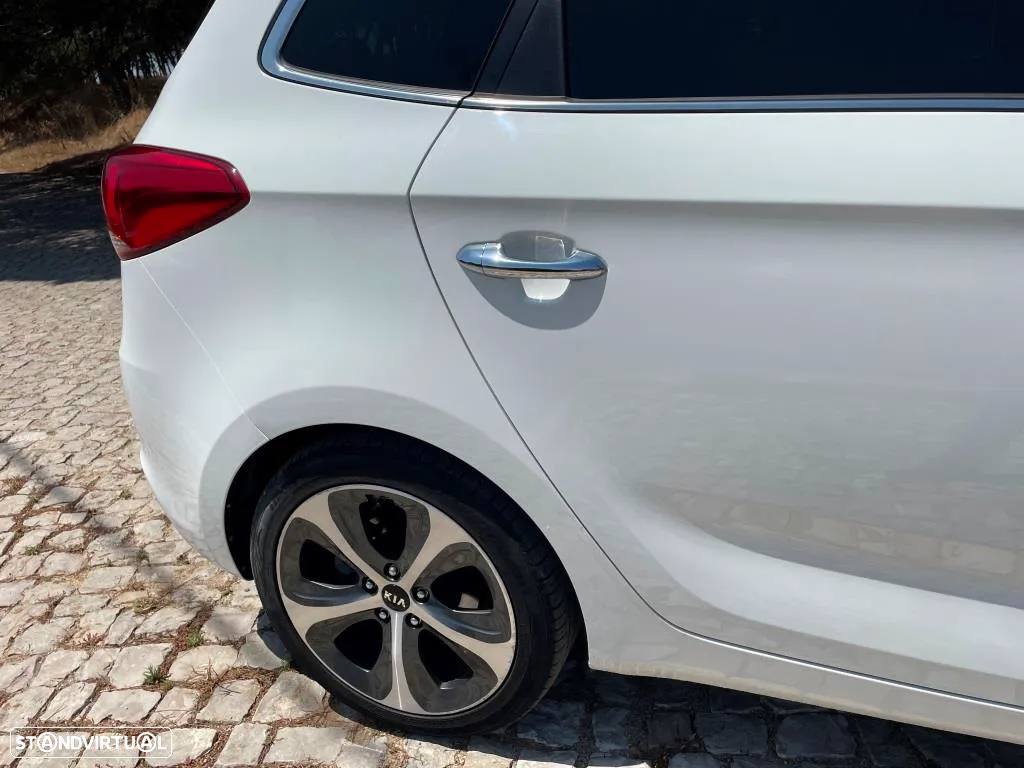 Kia Carens 1.7 CRDi ISG TX - 20