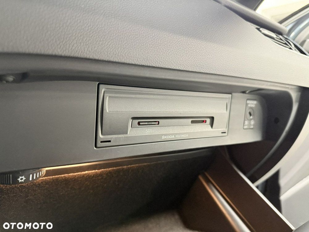 Skoda Octavia 2.0 TDI RS DSG EU6 - 24