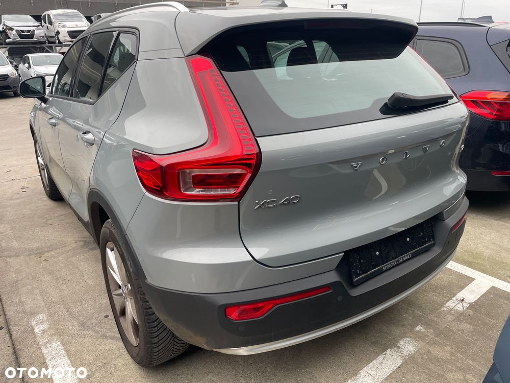 Volvo XC 40 ver-t5-awd-r--design - 1