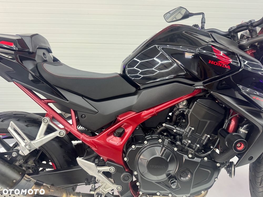 Honda Hornet - 16