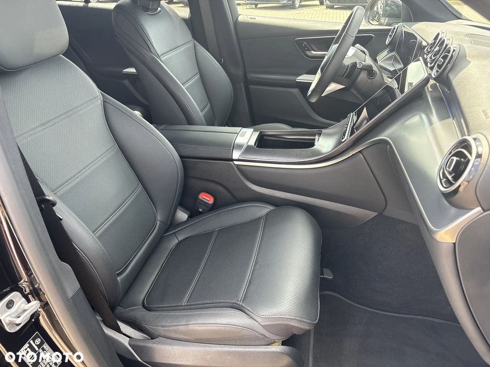 Mercedes-Benz GLC 300 e PHEV 4-Matic Avantgarde - 18