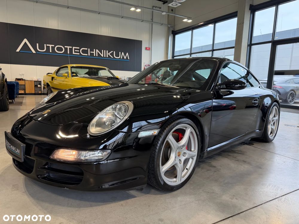 Porsche 911 Carrera S - 1