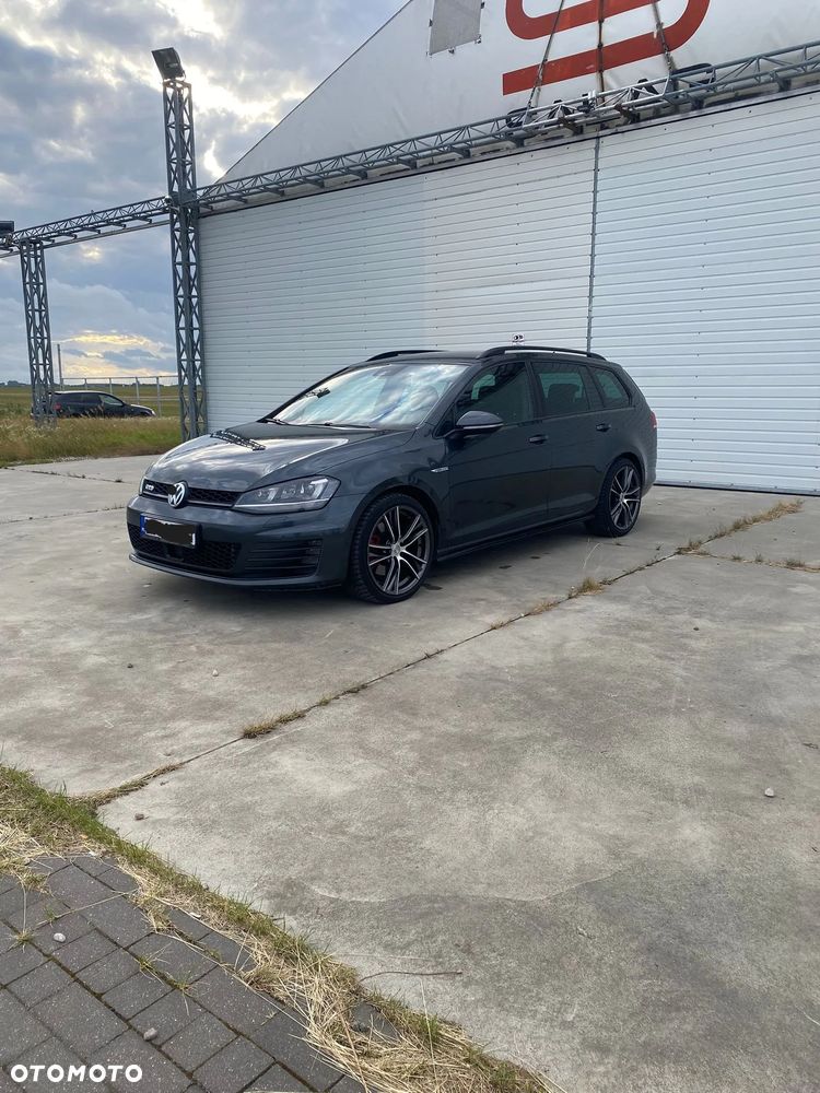 Volkswagen Golf GTD 2.0 TDI SCR DSG - 6