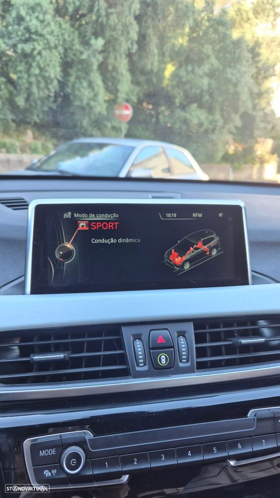 BMW X1 16 d sDrive Line xLine - 6