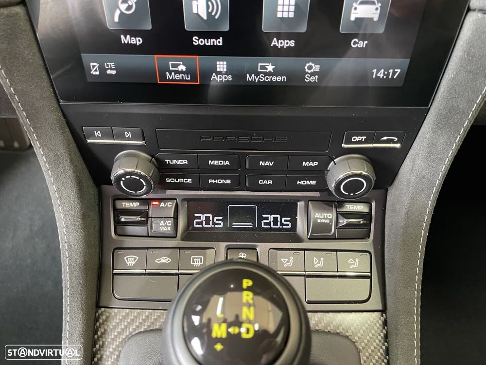 Porsche 718 Spyder - 16