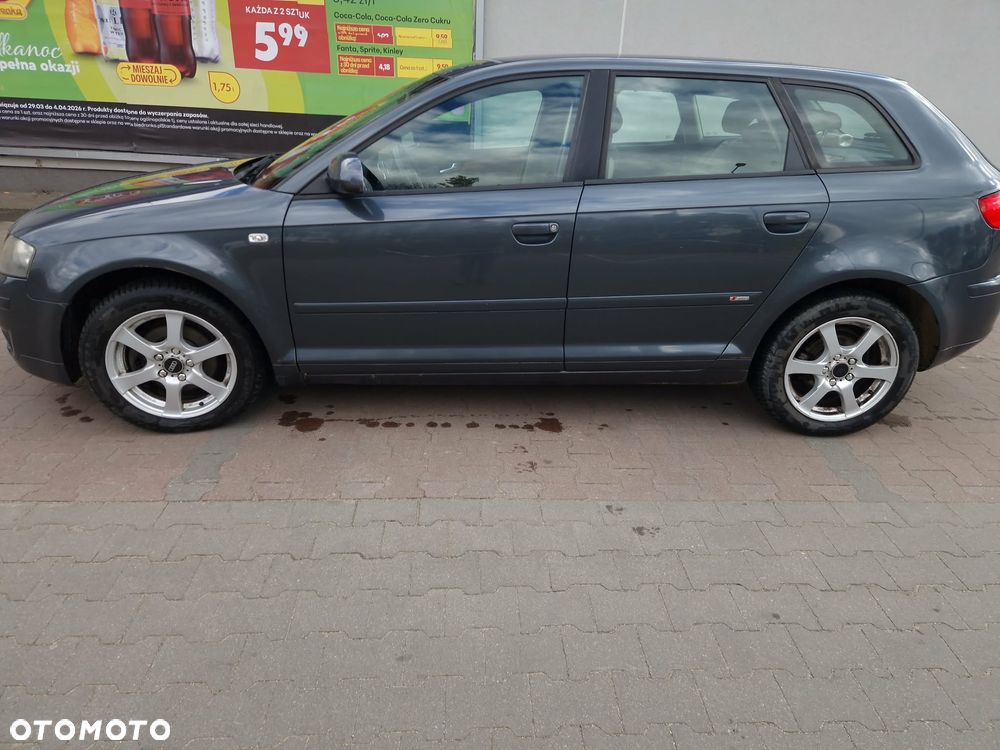 Audi A3 Sportback - 6