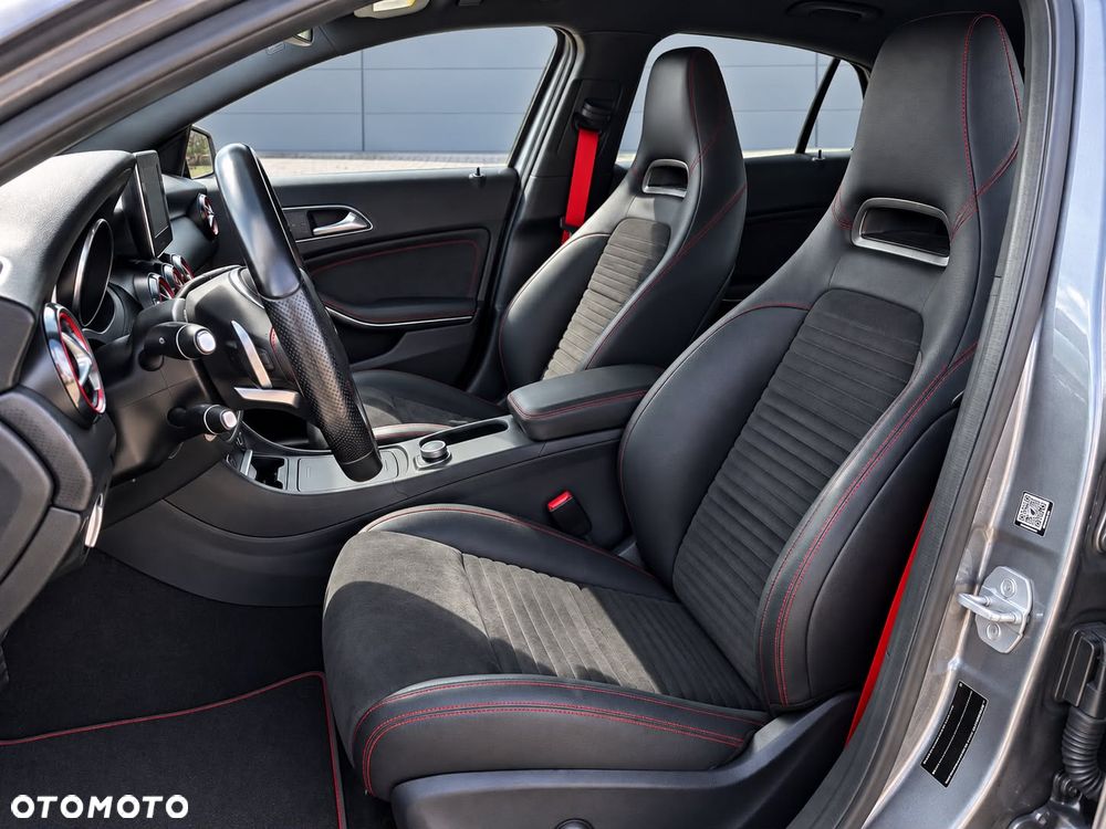 Mercedes-Benz Klasa A 250 4-Matic Sport - 5