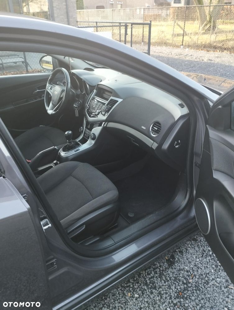 Chevrolet Cruze 1.7 D LT+ - 5