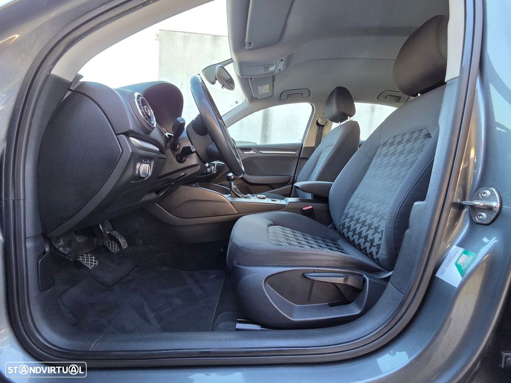 Audi A3 Limousine 1.6 TDI Attraction - 15