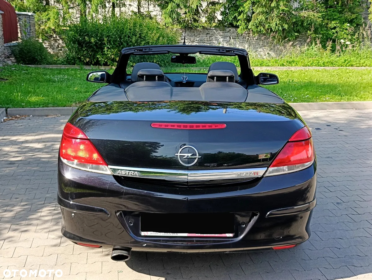 Opel Astra Twin Top 1.9 CDTI Cosmo - 10