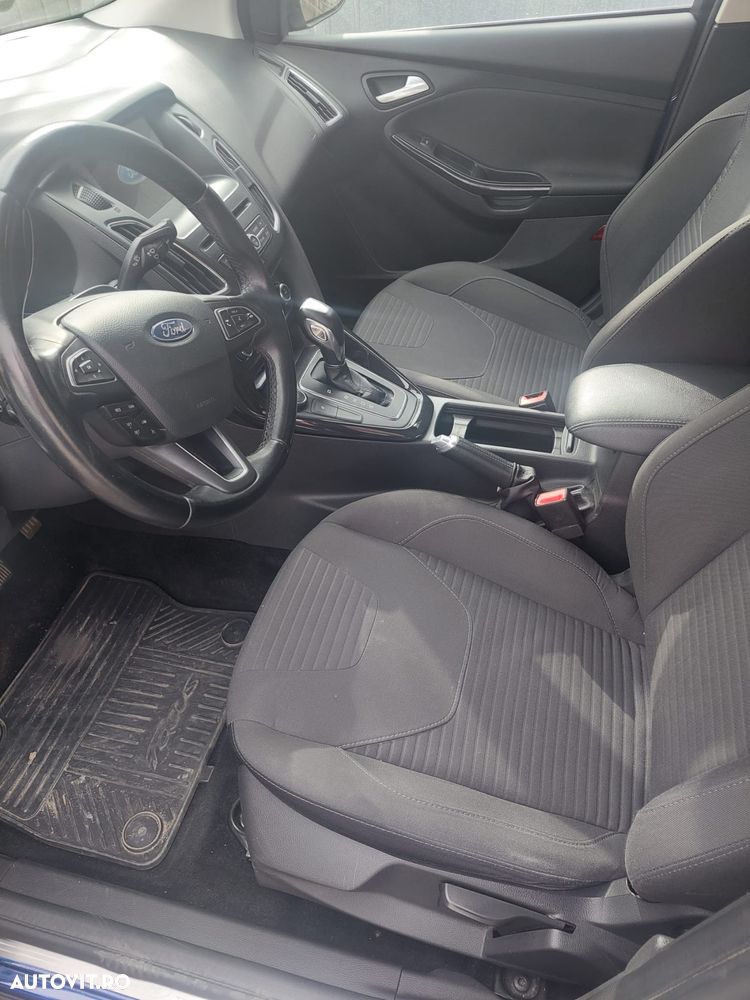 Ford Focus - 4