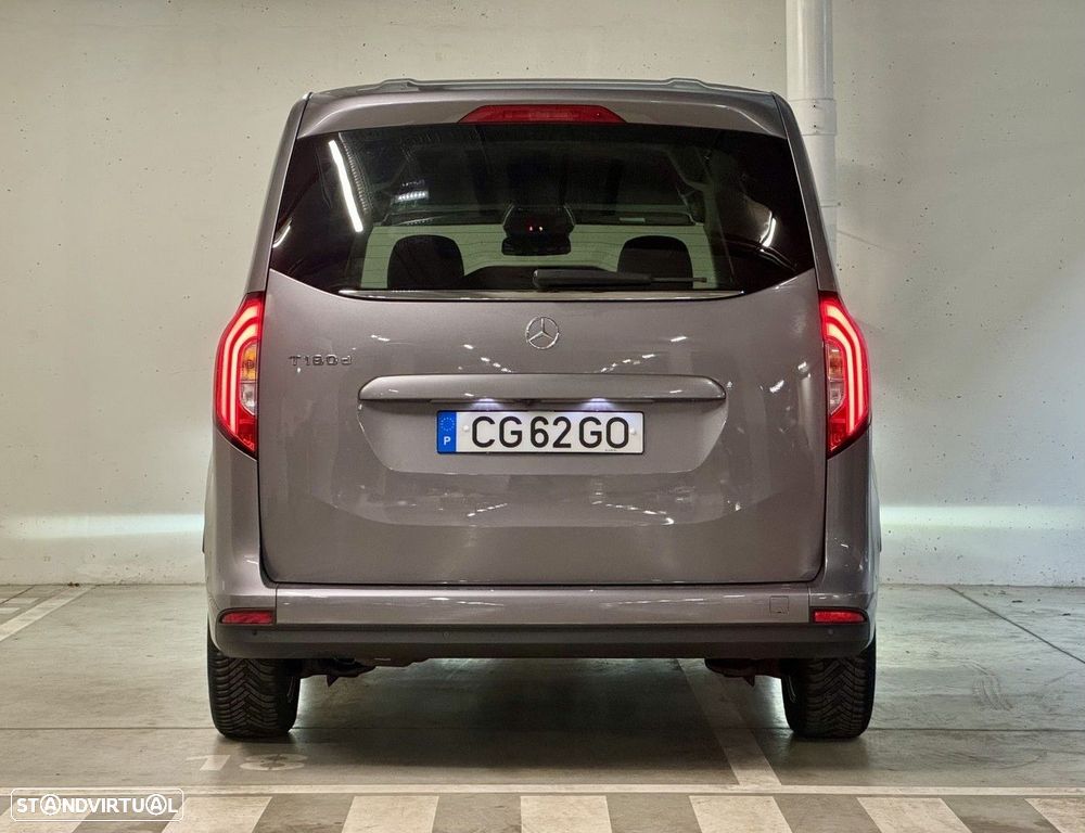 Mercedes-Benz T 180 d - 5