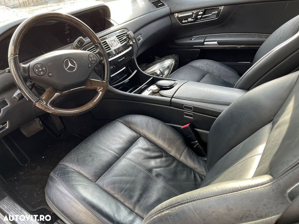 Mercedes-Benz CL 500 - 12
