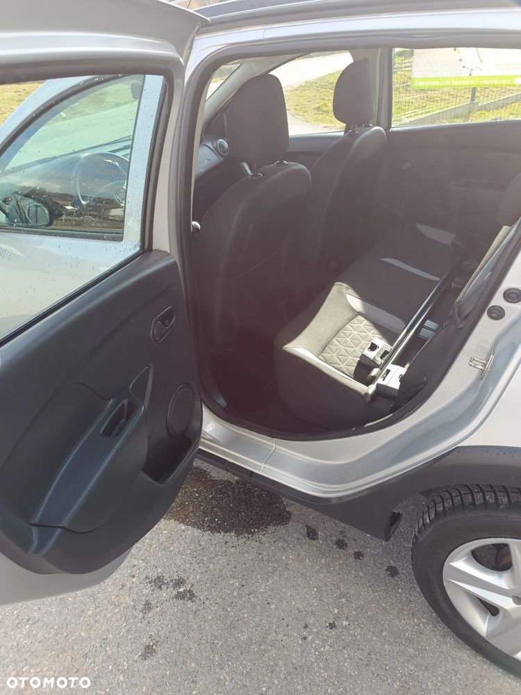 Dacia Sandero Stepway 1.5 dCi - 13