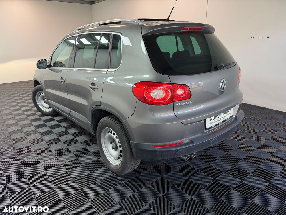 Volkswagen Tiguan 2.0 TDI 4Motion Sport & Style - 10