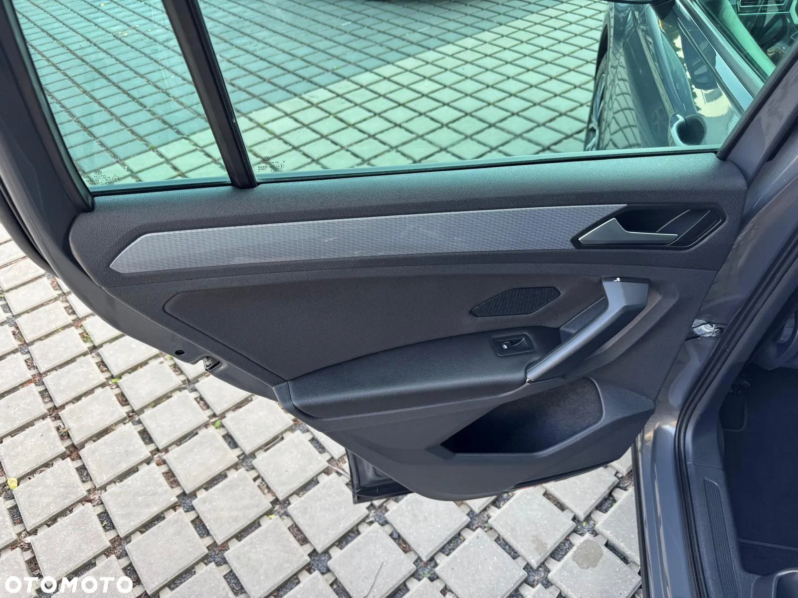 Volkswagen Tiguan 2.0 TDI SCR Life DSG - 36