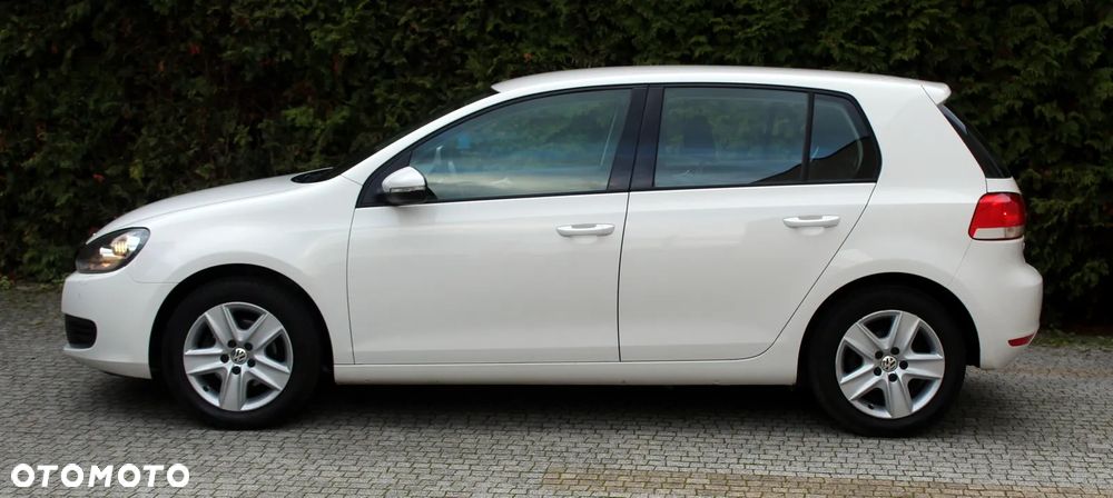 Volkswagen Golf 1.6 Comfortline - 12