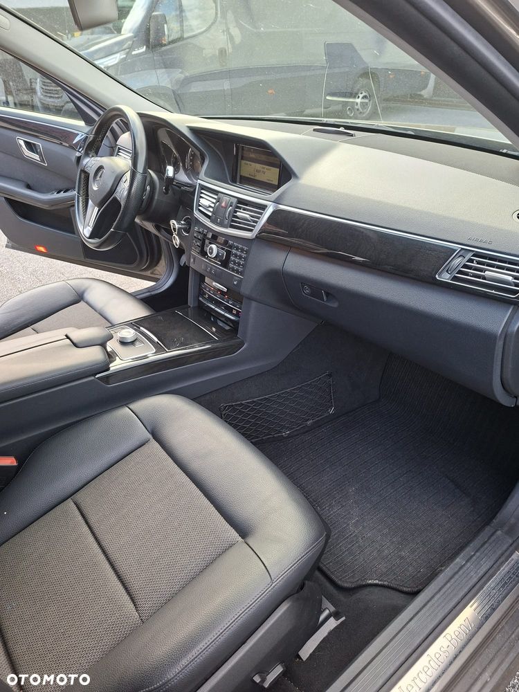 Mercedes-Benz Klasa E 350 CDI BlueEff Avantgarde - 15