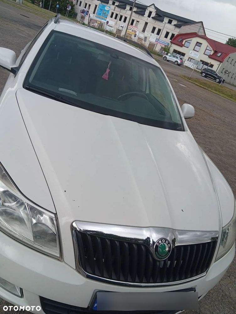 Skoda Octavia 2.0 TDI DPF Ambition DSG - 2