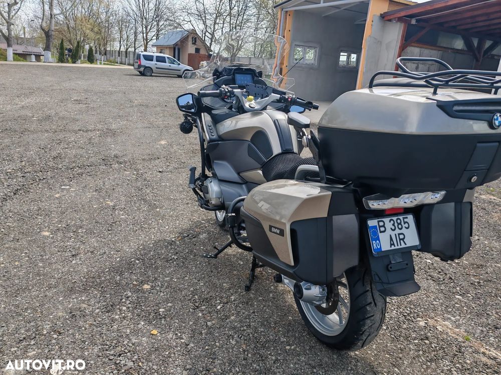 BMW R 1200RT LC - 13