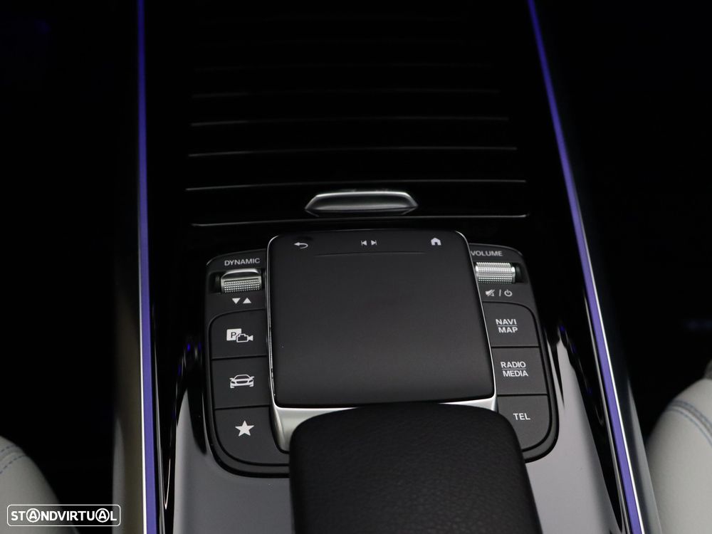 Mercedes-Benz EQA 250 AMG Line - 32